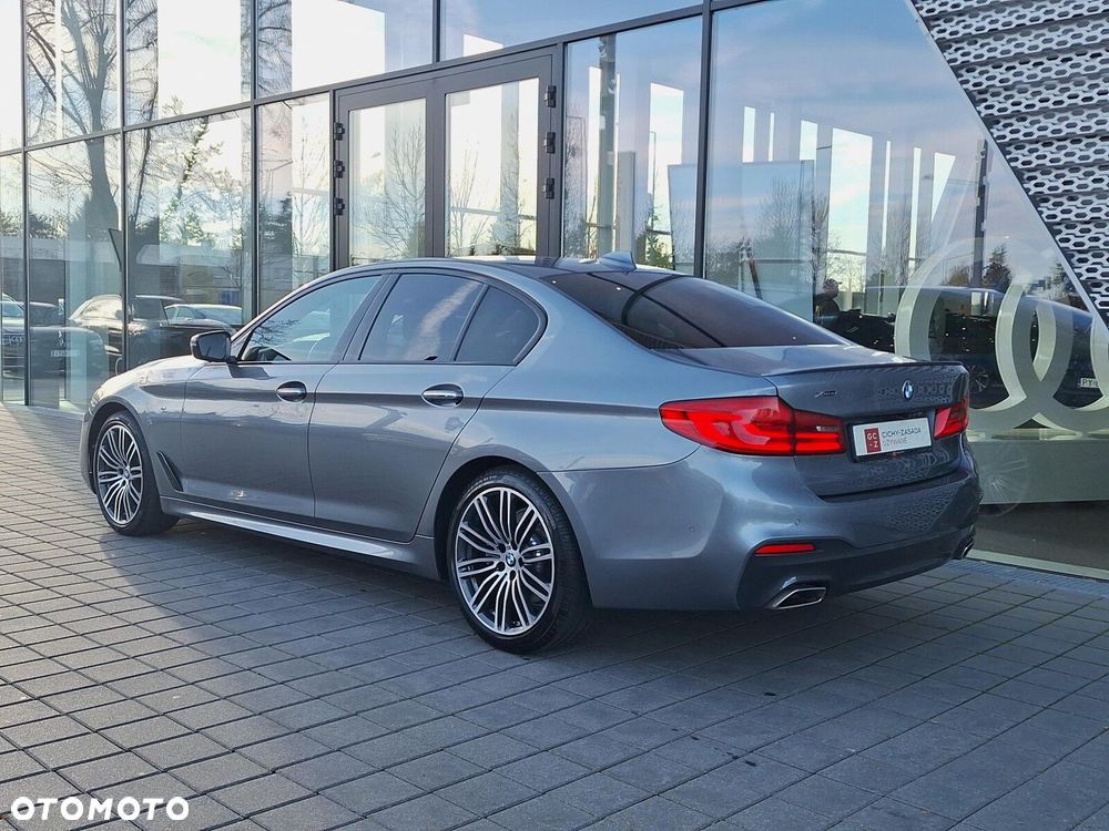 BMW Seria 5 - 34