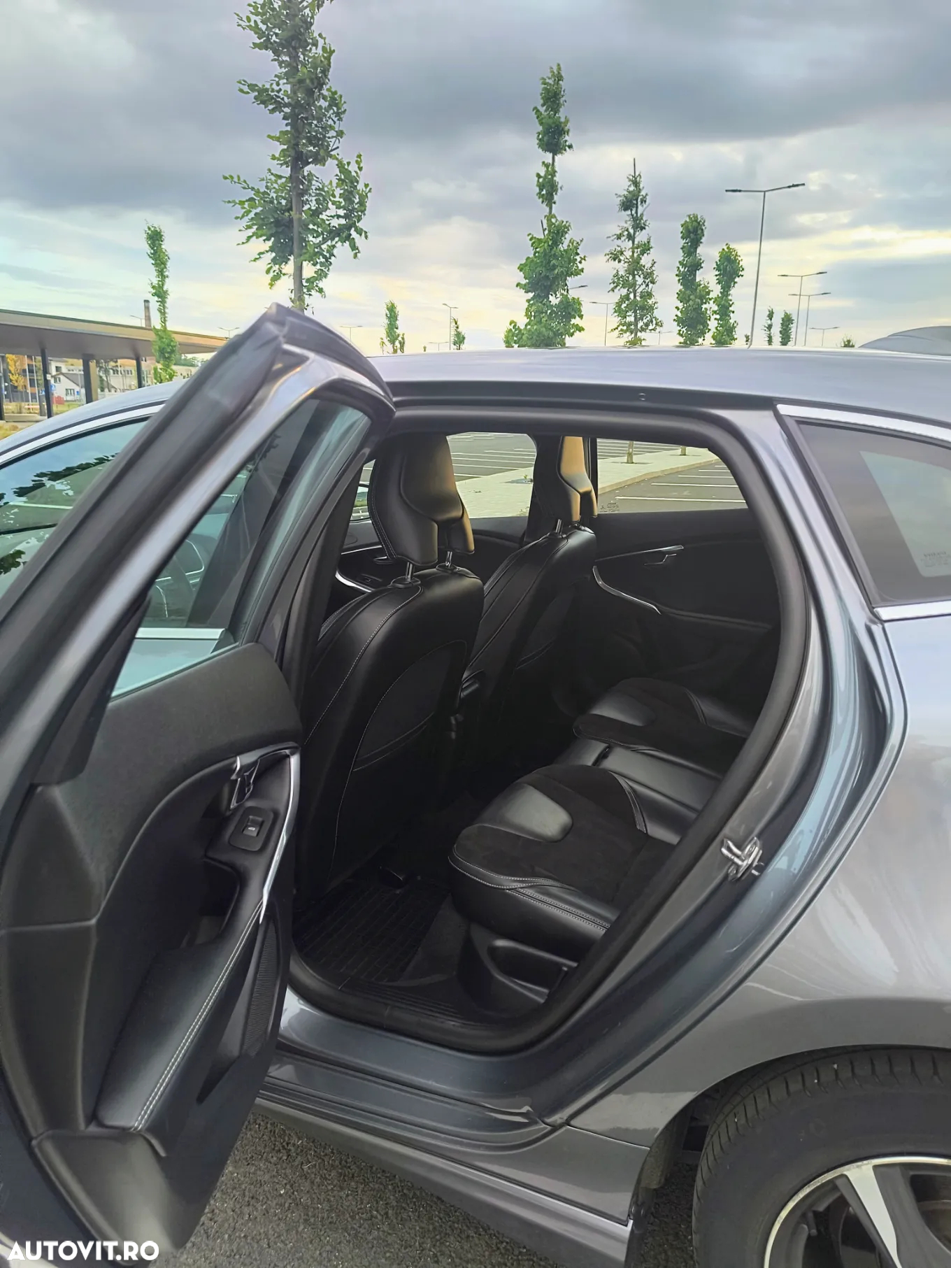 Volvo V40 D2 RDesign - 16