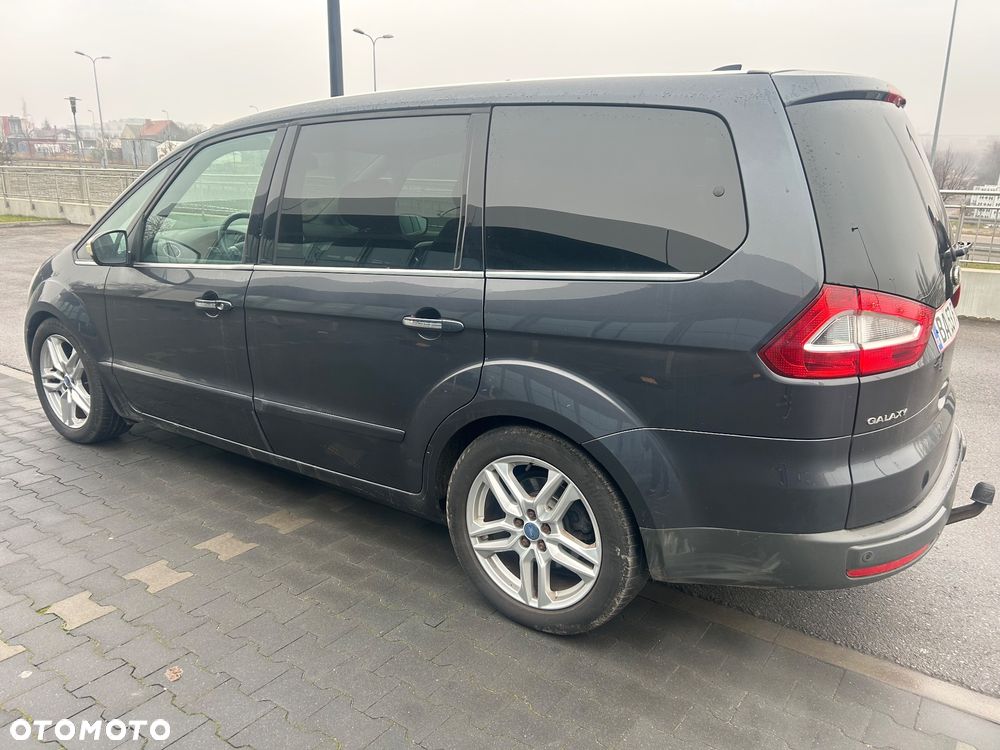 Ford Galaxy 2.3 Ambiente - 5