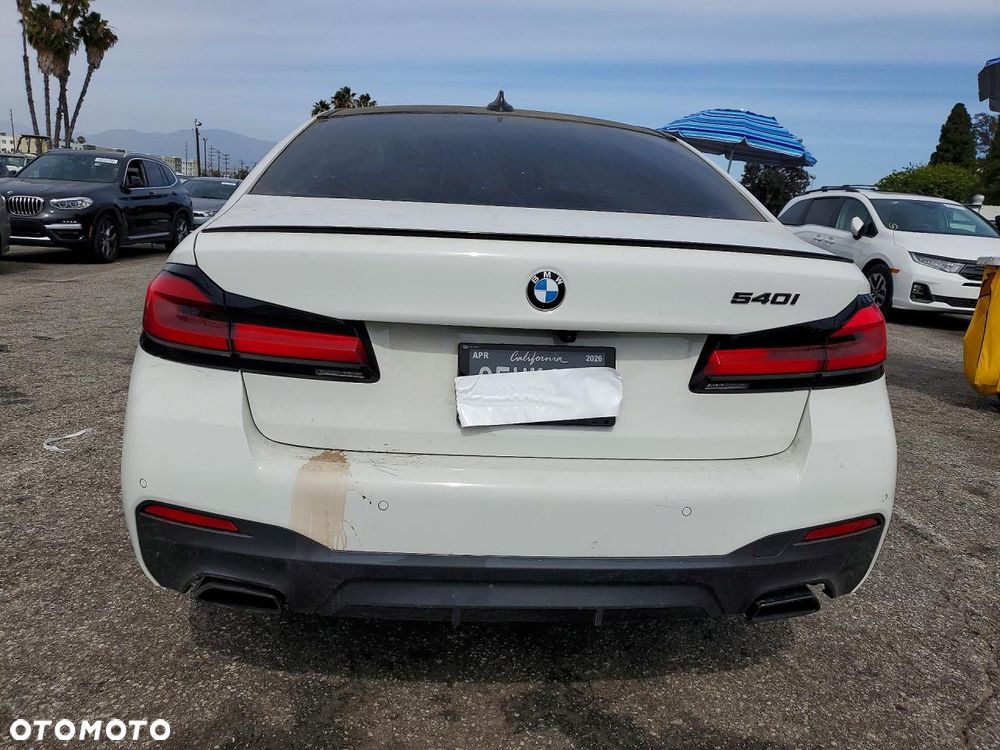 BMW Seria 5 540i xDrive mHEV M Sport sport - 7