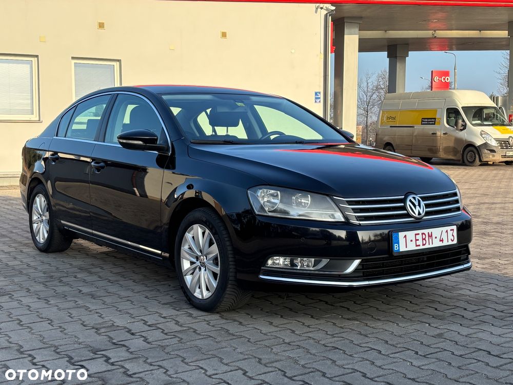 Volkswagen Passat - 3