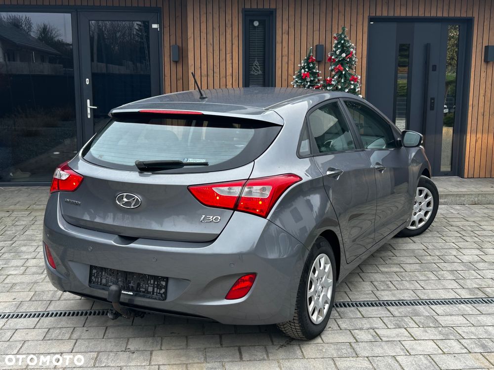 Hyundai i30 1.6 GDI Style - 18