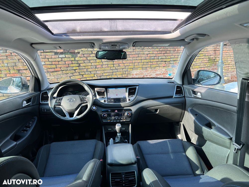 Hyundai Tucson blue 1.7 CRDi 2WD Advantage - 12