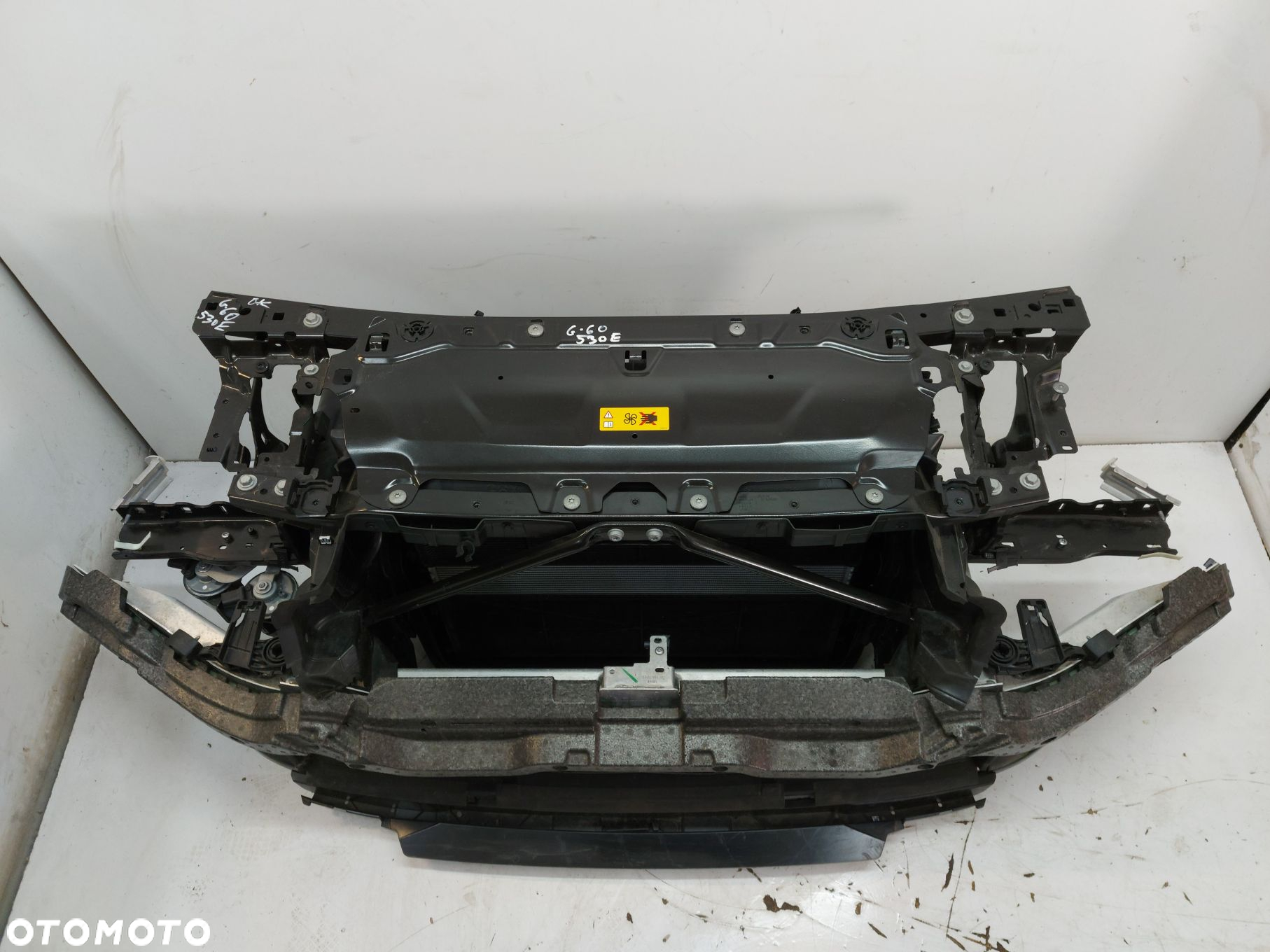 BMW 5 G60 530E x-drive Pas przedni chłodnice wentylator belka wzmocnienie - 5