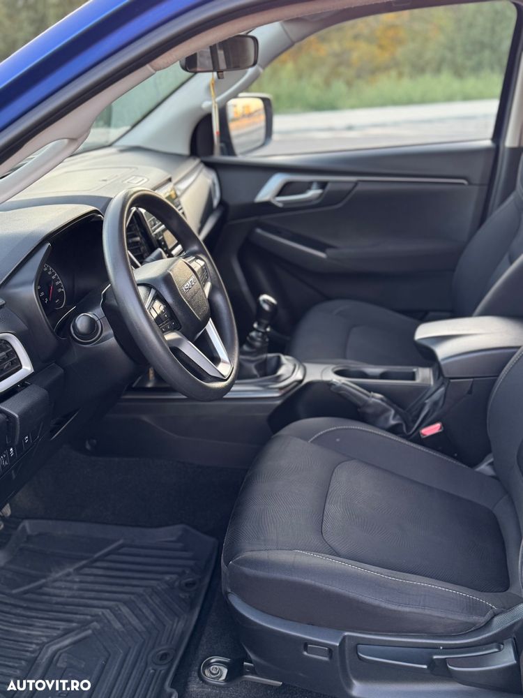 Isuzu D-Max 1.9 DSL 4x4 Double Cab MT Style - 6