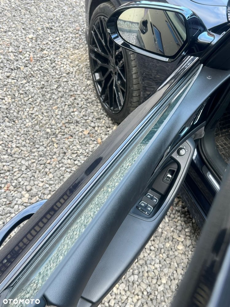 Audi A6 Avant 2.0 TDI quattro S tronic - 22