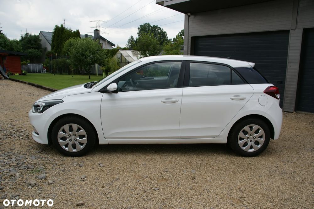 Hyundai i20 - 3