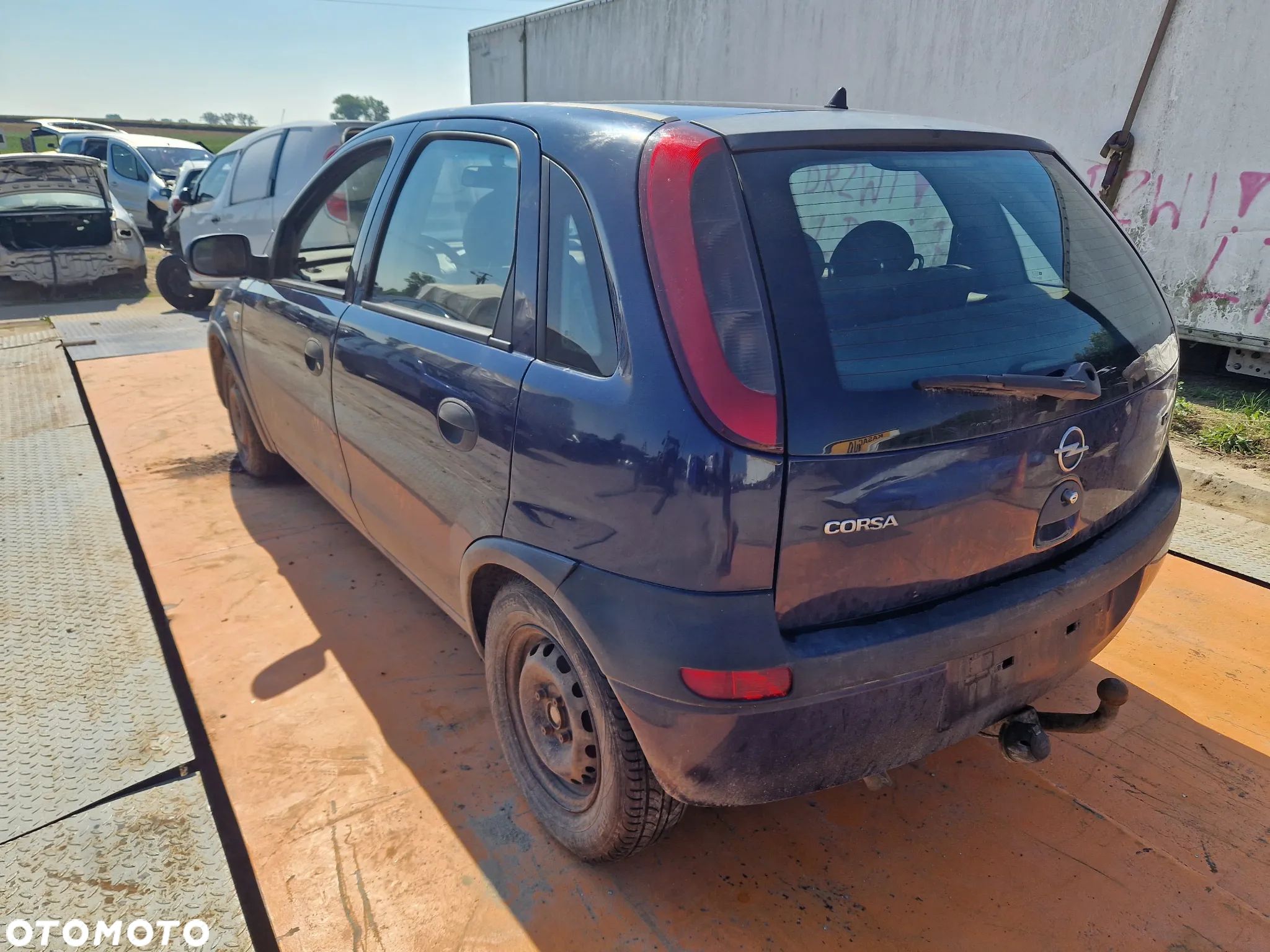 Opel CORSA C 2000/09-2009/12 Silnik 1.2 Z12XE 75KM/55kW Z20R na części drzwi maska - 1