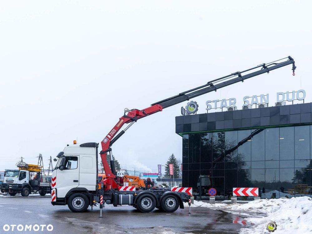 Volvo FH480 6x2 HMF 2820-K6 HDS Żuraw Ciągnik Siodło - 2