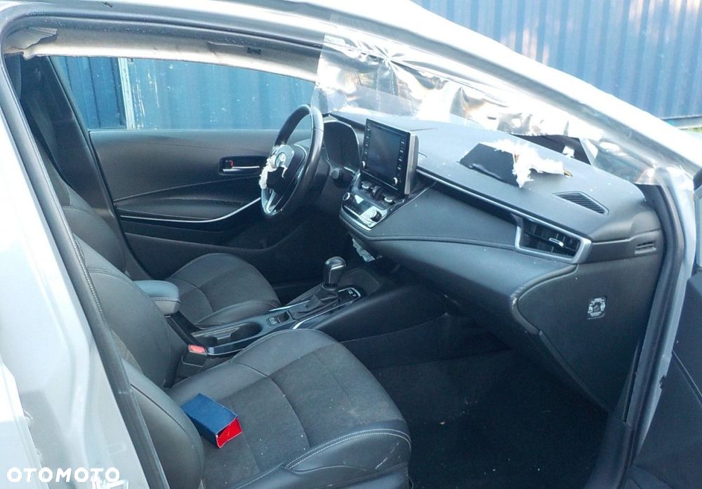 Toyota Corolla - 18