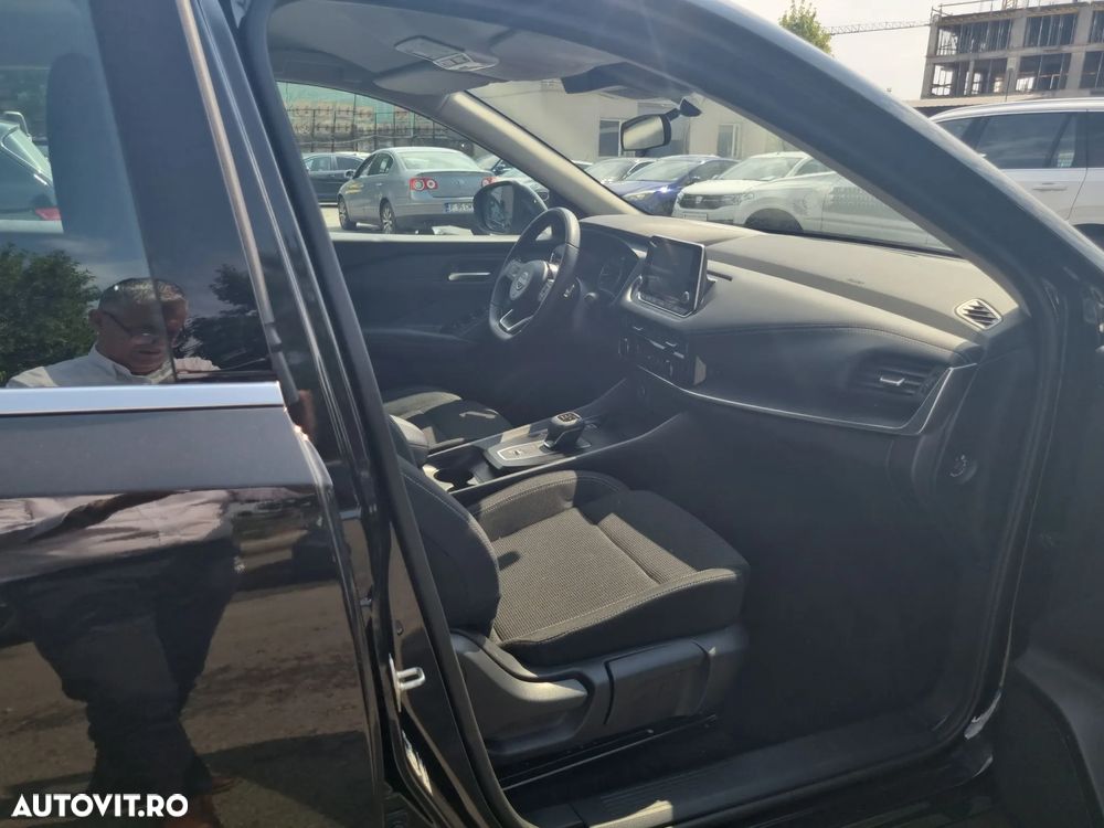 Nissan Qashqai - 12