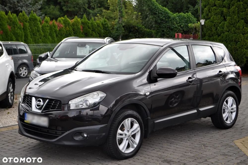 Nissan Qashqai - 2