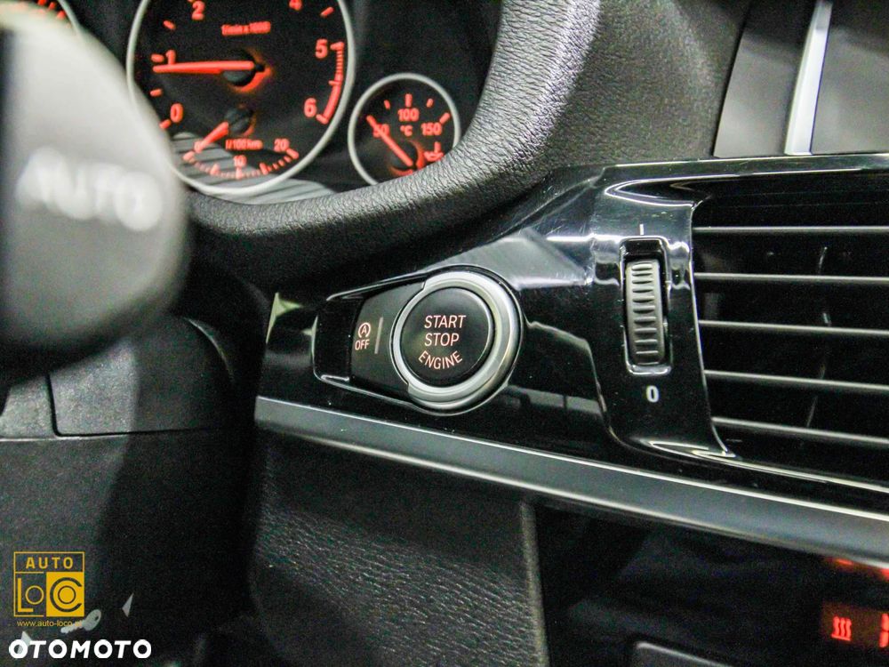 BMW X3 xDrive20d xLine - 34