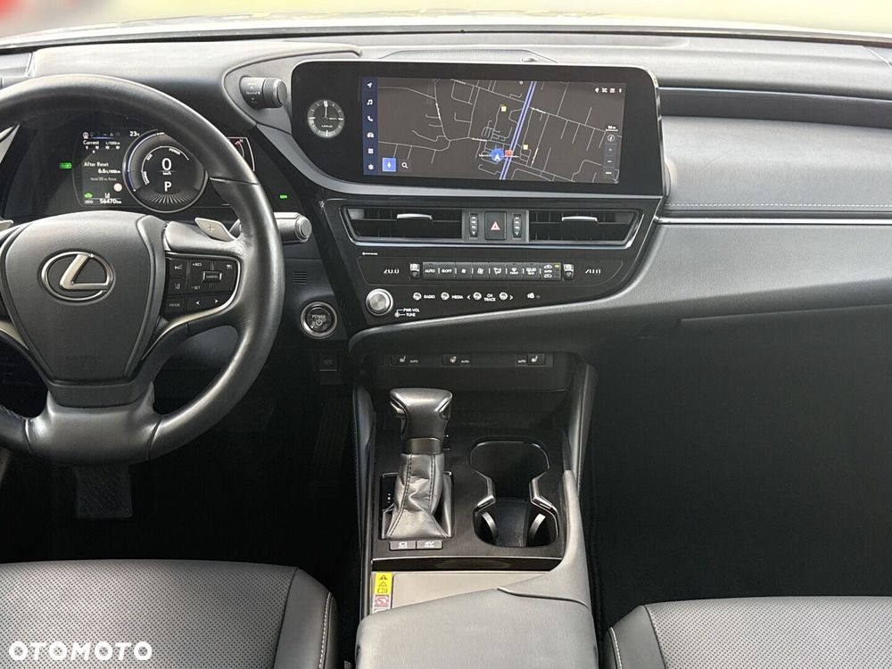 Lexus ES 300h Business Edition - 22