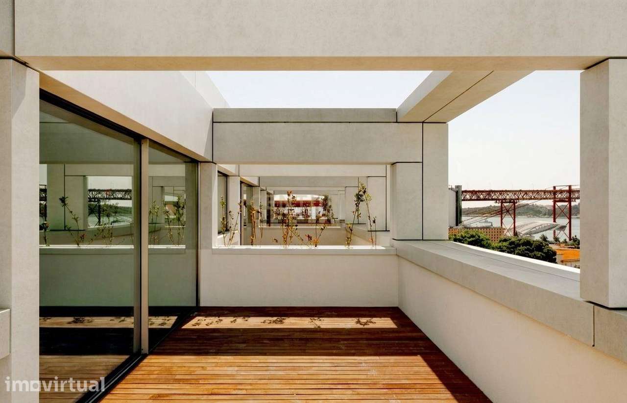 Luxuosa Moradia T4 em Alcântara, Lisboa - Grande imagem: 5/20