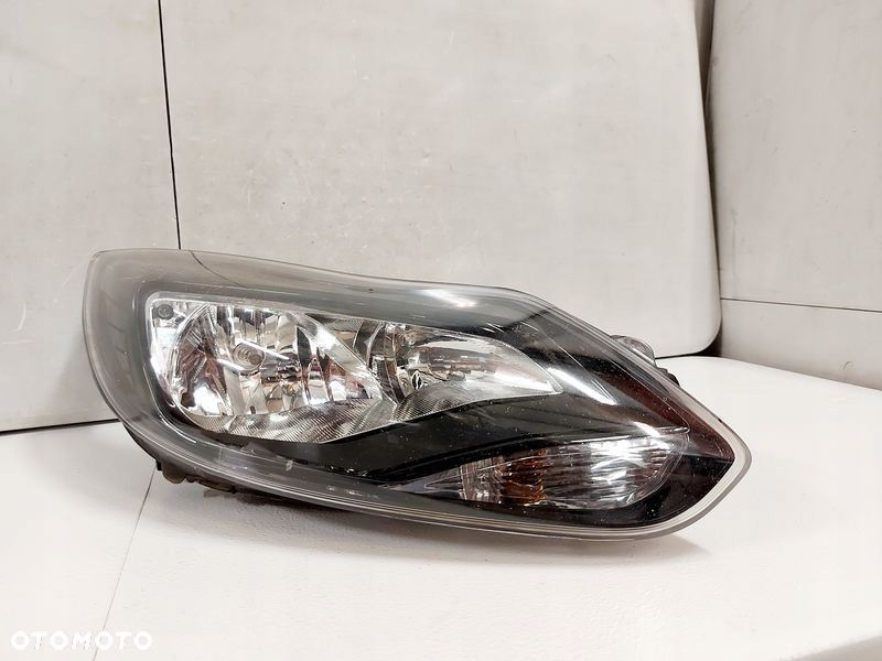 ford focus mk3 3 iii lampa prawy przód prawa przednia reflektor uk - 1