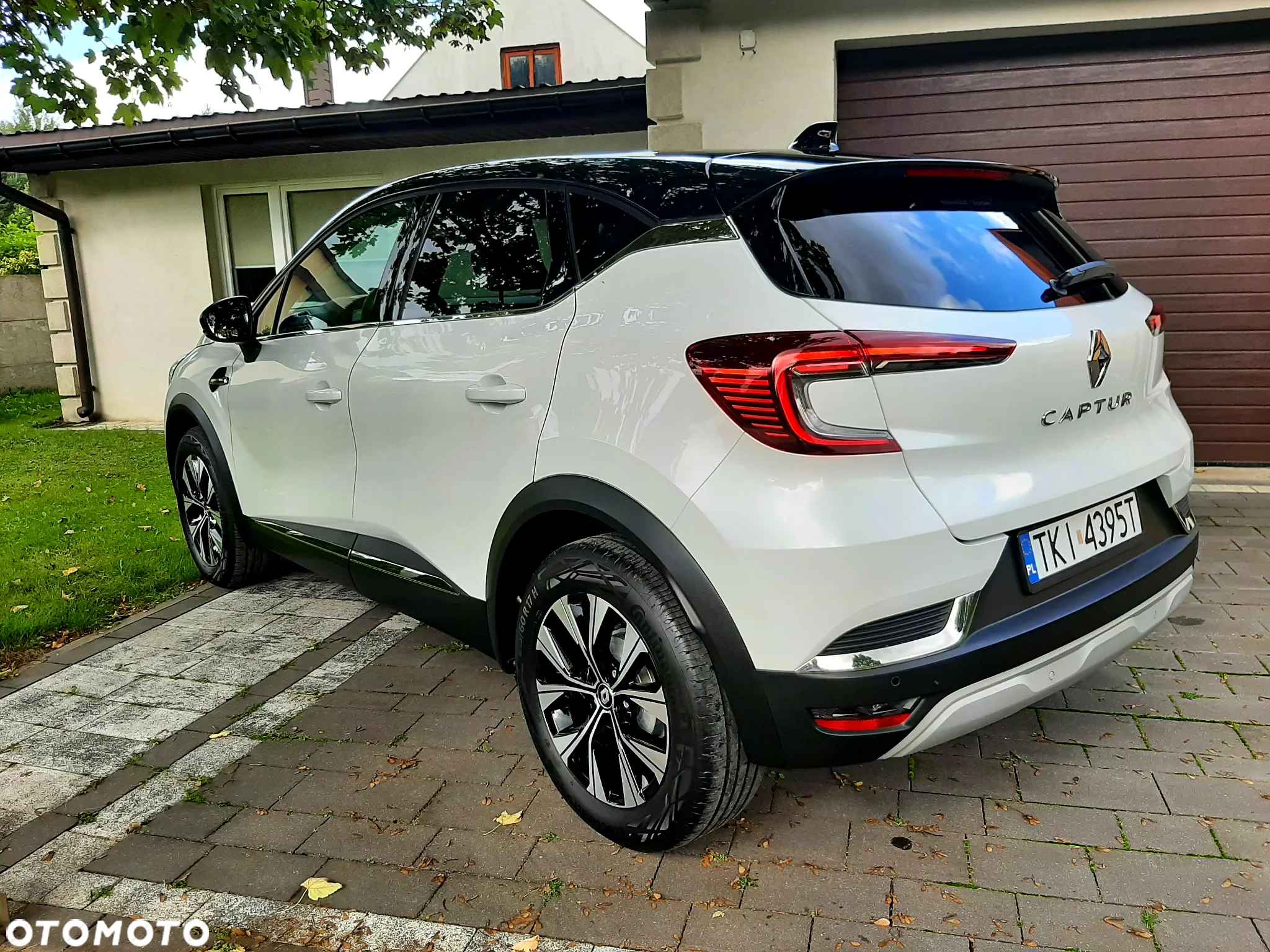 Renault Captur 1.0 TCe Techno - 37