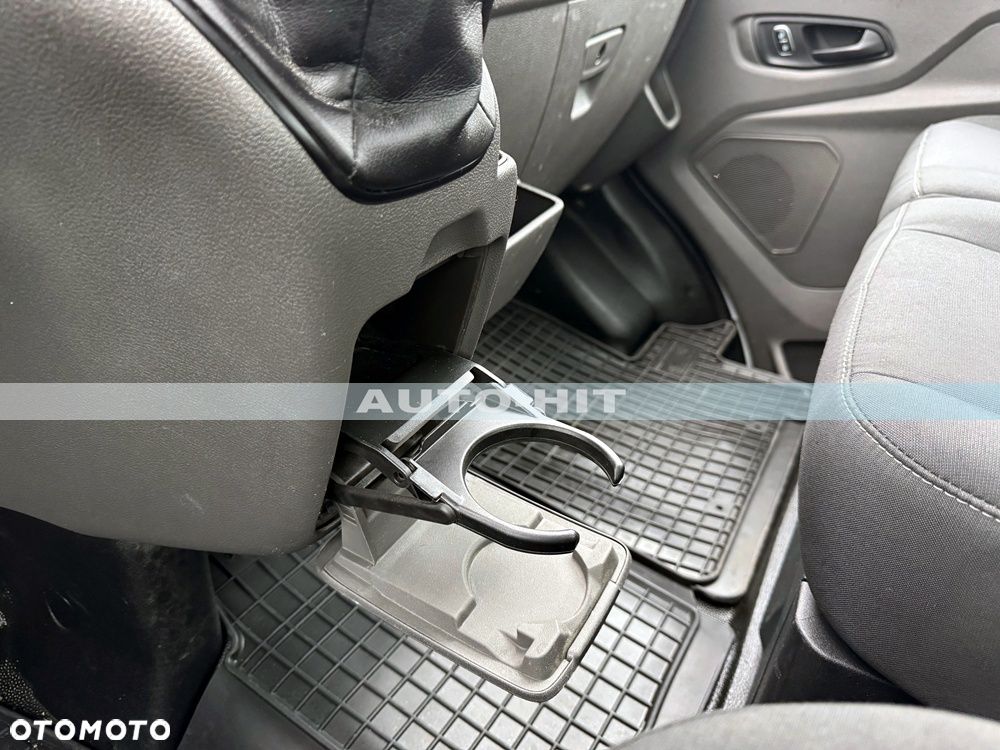 Ford Transit - 29