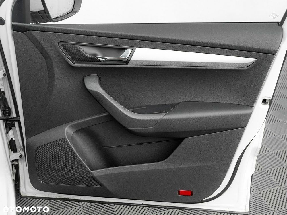 Skoda Karoq 2.0 TDI SCR 4x2 Ambition DSG - 29