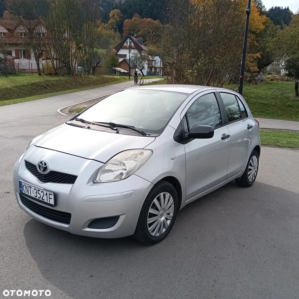 Toyota Yaris - 9