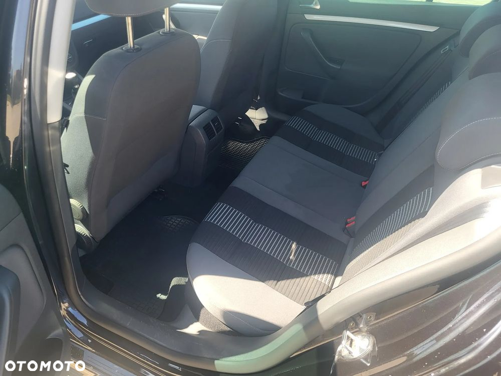 Volkswagen Golf 1.6 United - 7