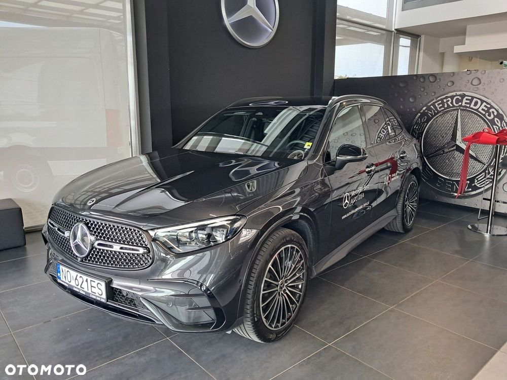 Mercedes-Benz GLC - 12