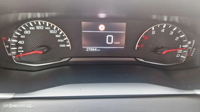 Peugeot 208 PureTech 100 Active - 8