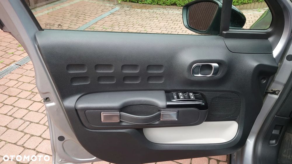 Citroën C3 Pure Tech 83 S&S C-SERIES - 12