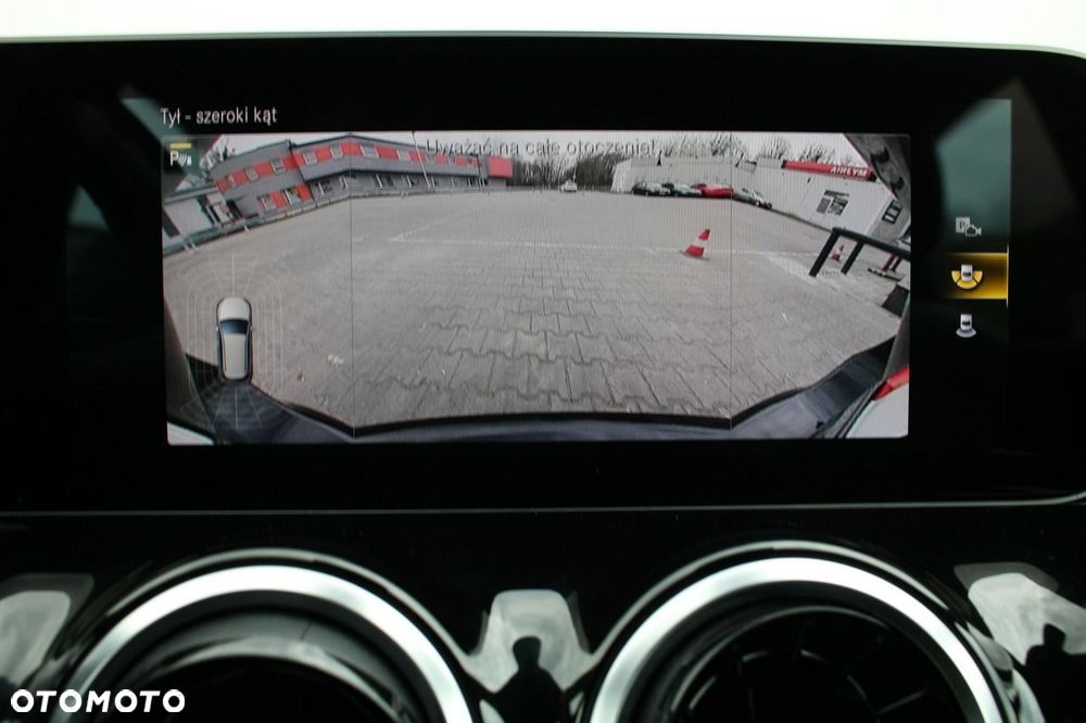 Mercedes-Benz Klasa B 200 d 8G-DCT Edition 19 - 15