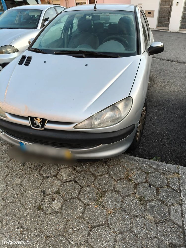 Peugeot 206 1.1 Color Line - 2