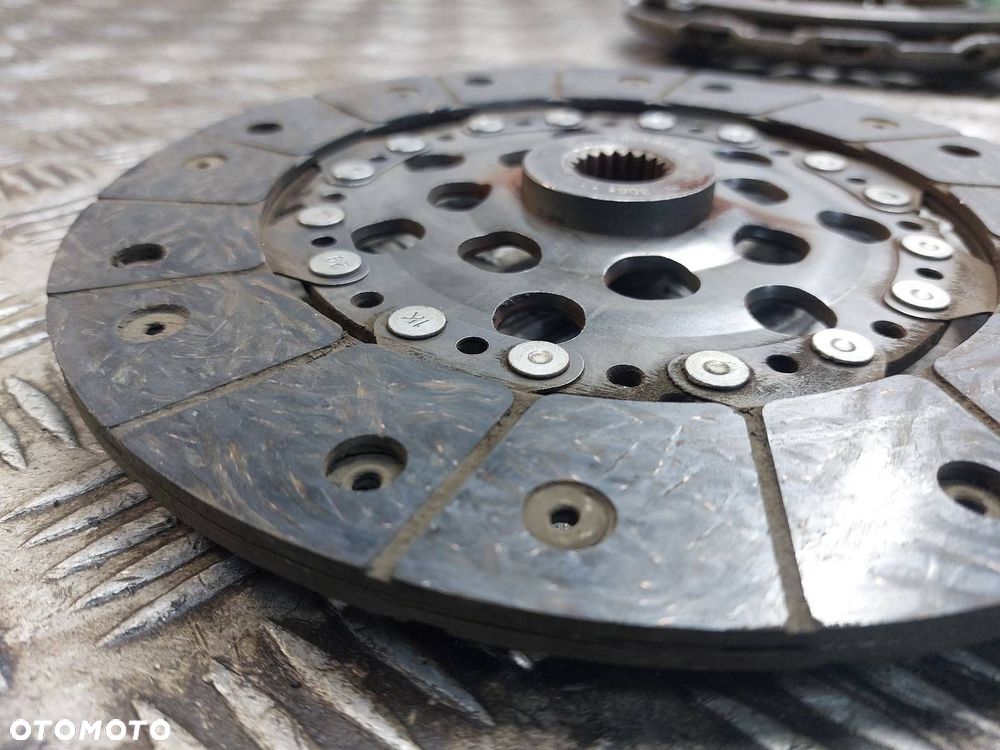 KOŁO DWUMASOWE + TARCZA DOCISK ŁOŻYSKO VOLVO V40 I S40 I 1.9 DI ID: 236290 - 10