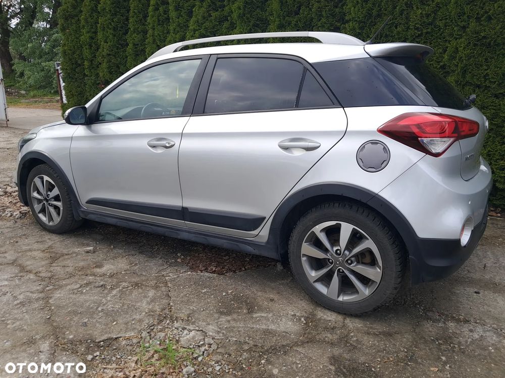 Hyundai i20 - 11