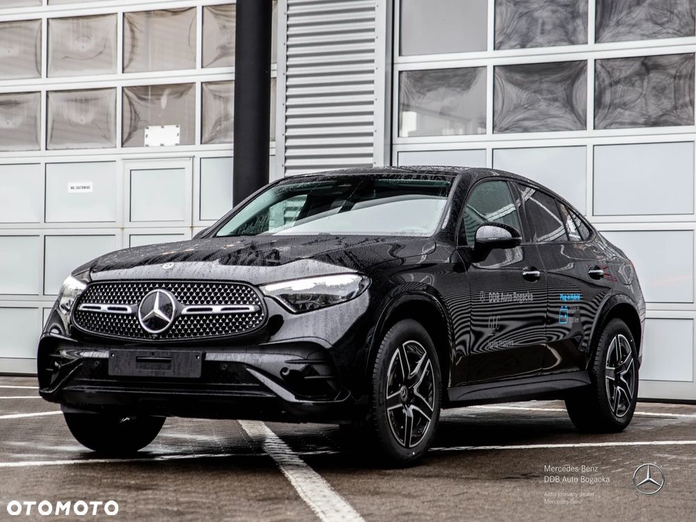 Mercedes-Benz GLC 300 e PHEV 4-Matic AMG Line - 2