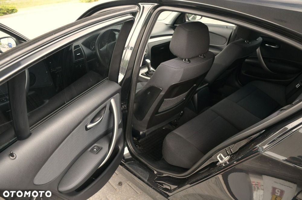 BMW Seria 1 - 15