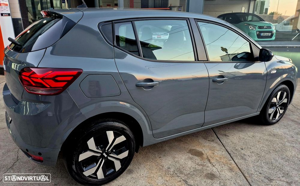 Dacia Sandero - 12