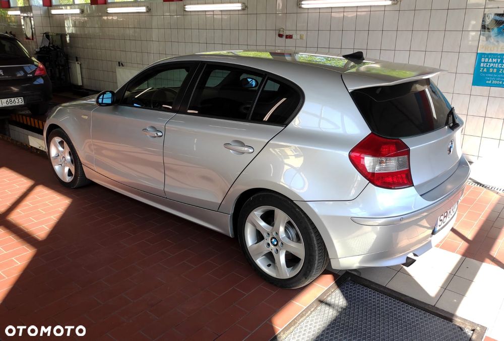 BMW Seria 1 120d - 3