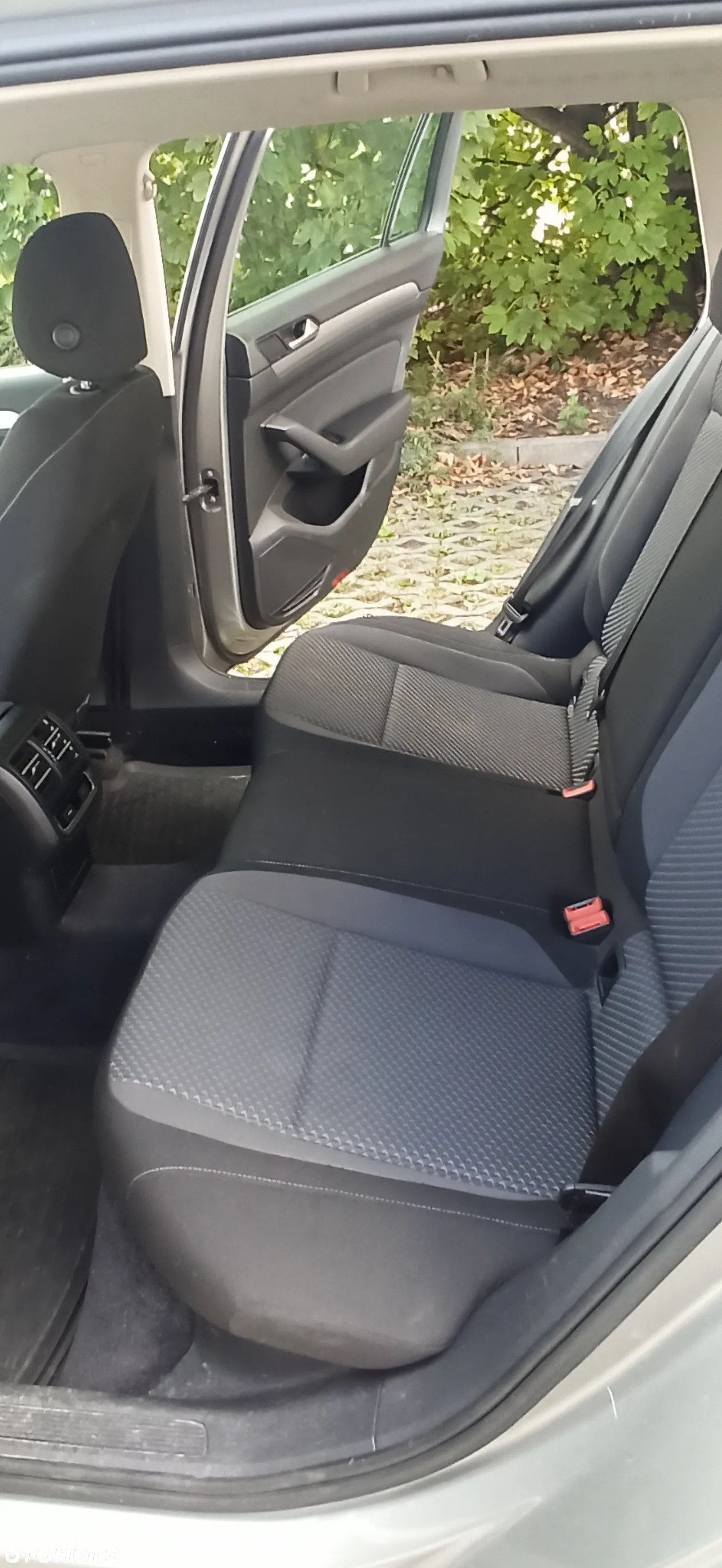 Volkswagen Passat 1.4 TSI BMT Comfortline - 11