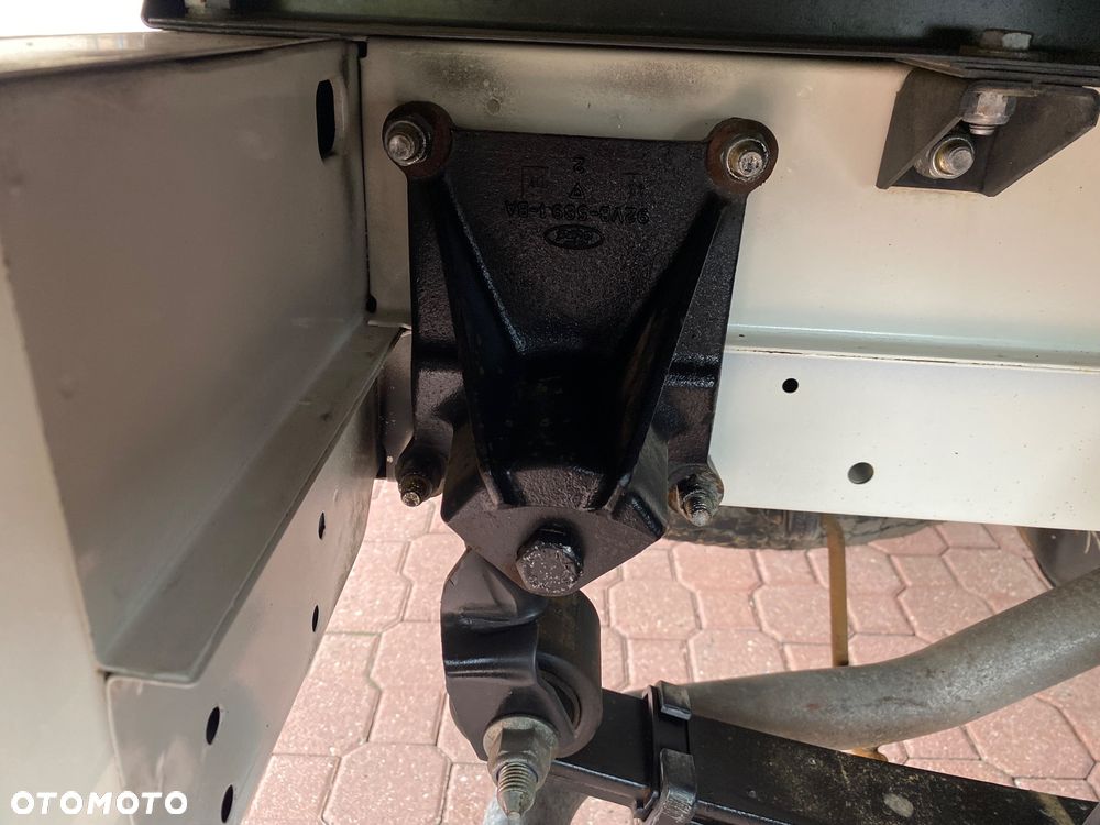 Ford TRANSIT 2,5 D Pompa na linkę, bezwypadkowy - 16