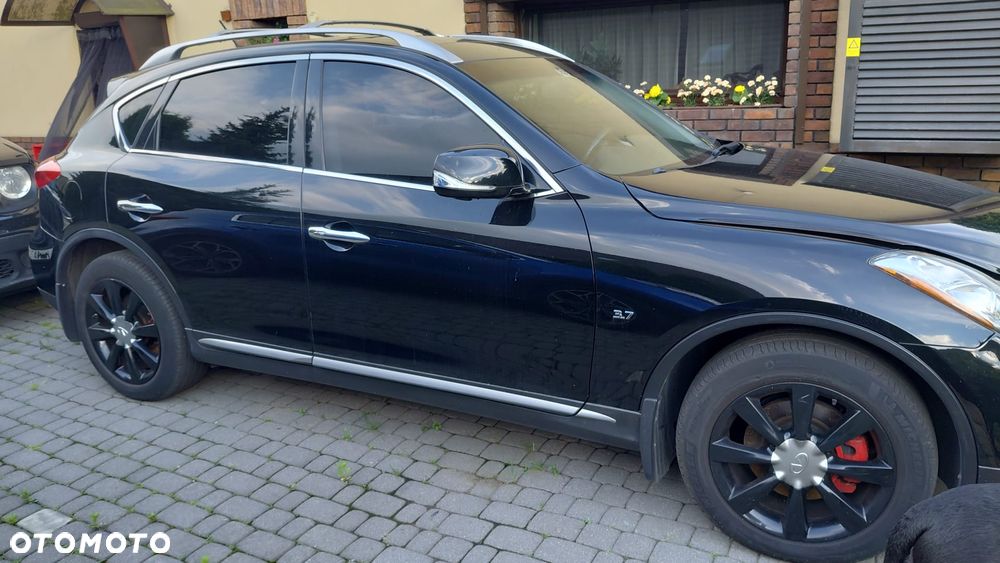 Infiniti QX50 - 4