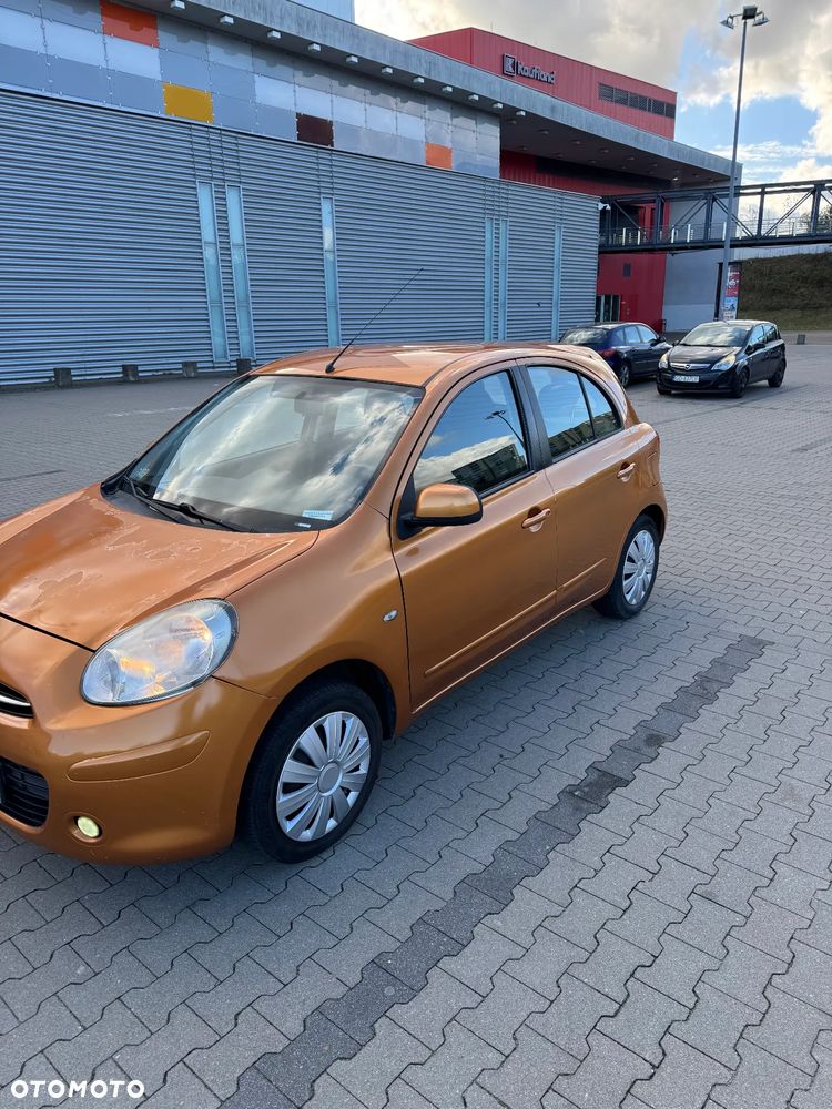 Nissan Micra - 2