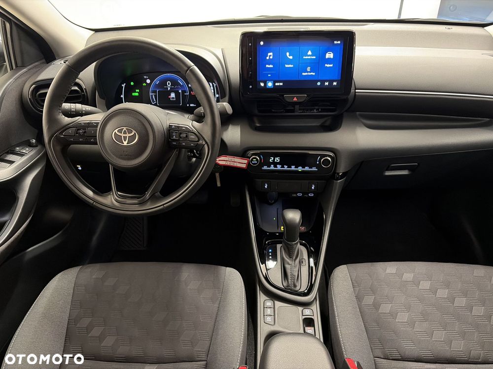 Toyota Yaris Hybrid 1.5 Style - 3