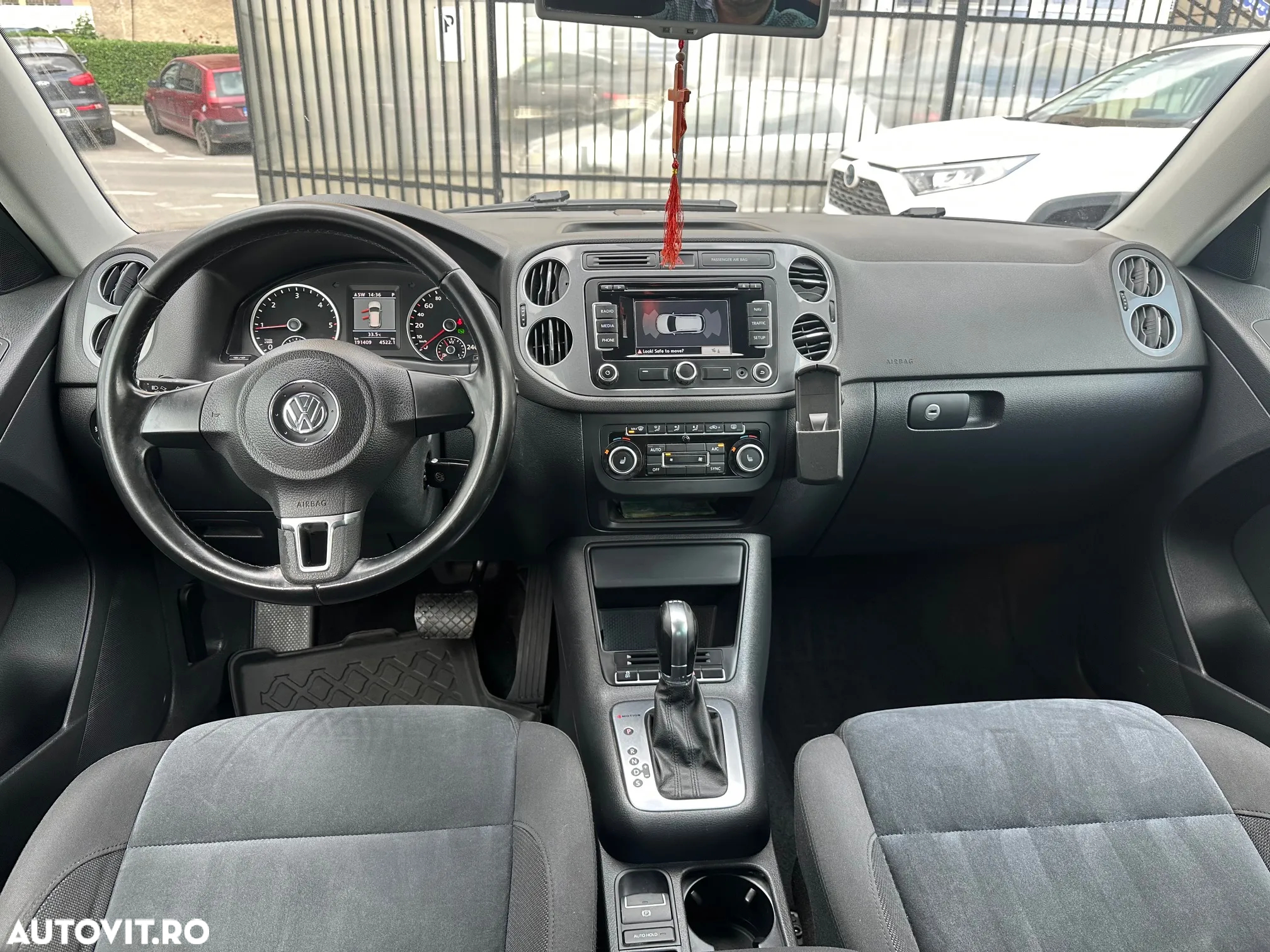 Volkswagen Tiguan - 7