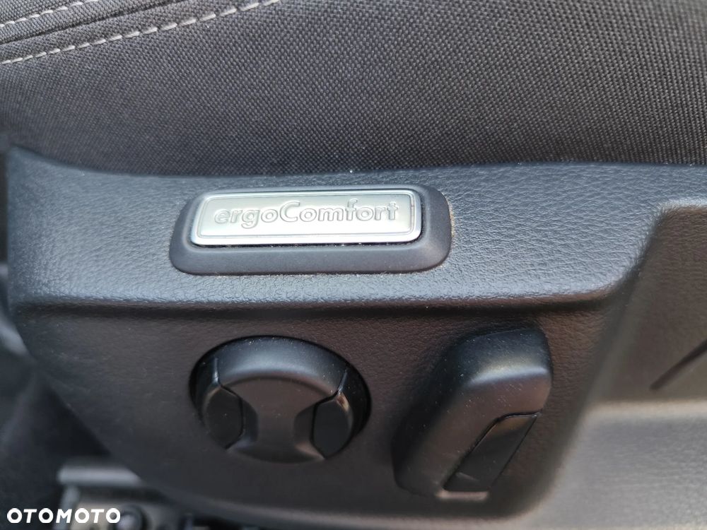 Volkswagen Passat 1.5 TSI EVO Business DSG - 32