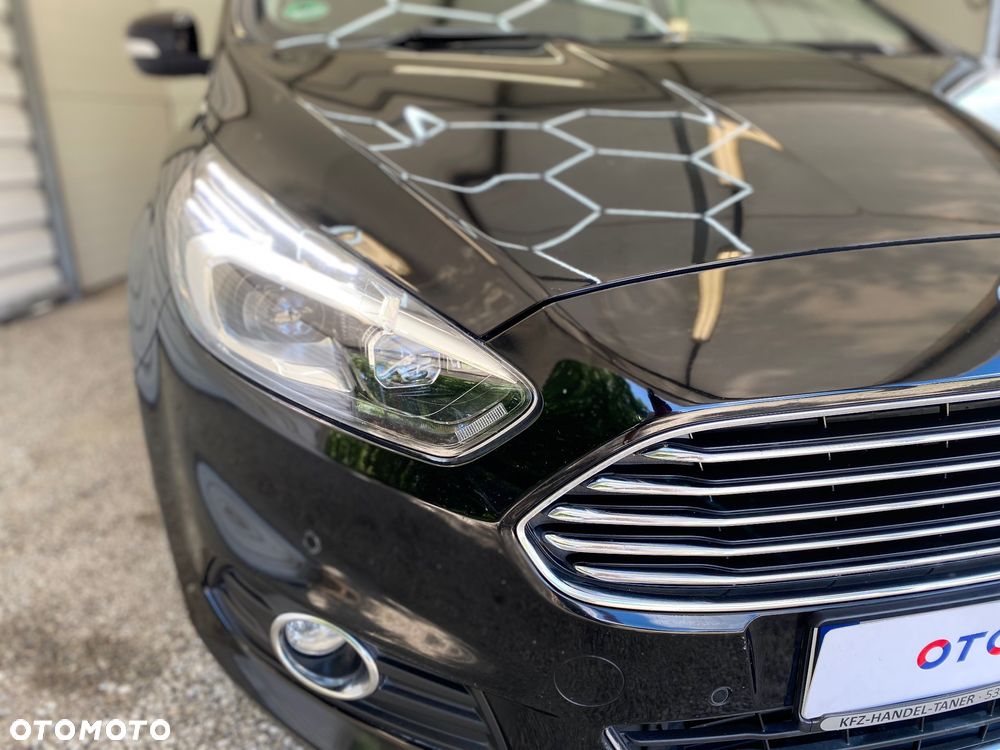 Ford S-Max 2.0 TDCi Titanium - 23
