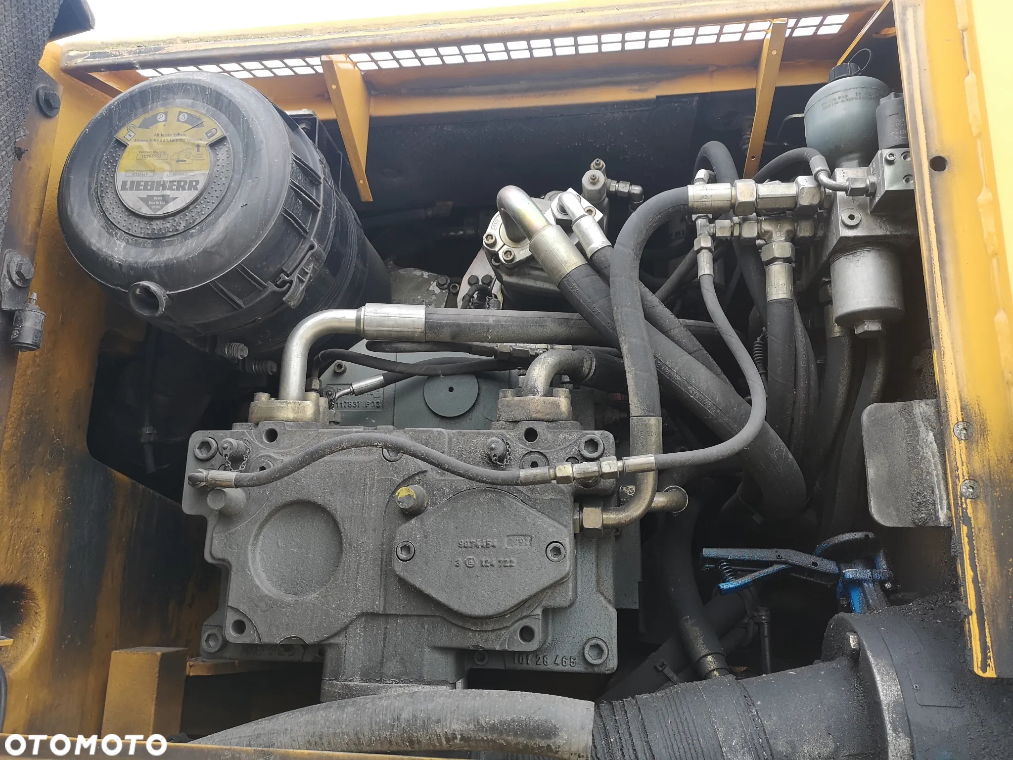 Liebherr A 924 c - 12