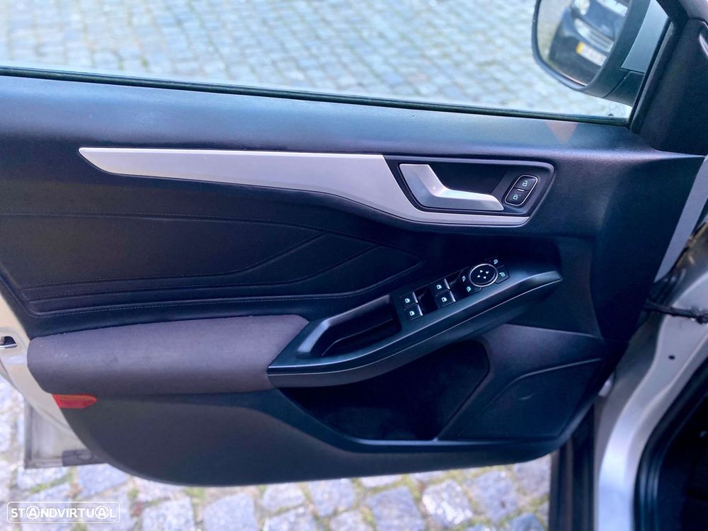 Ford Focus SW 1.5 TDCi EcoBlue Active Aut. - 13