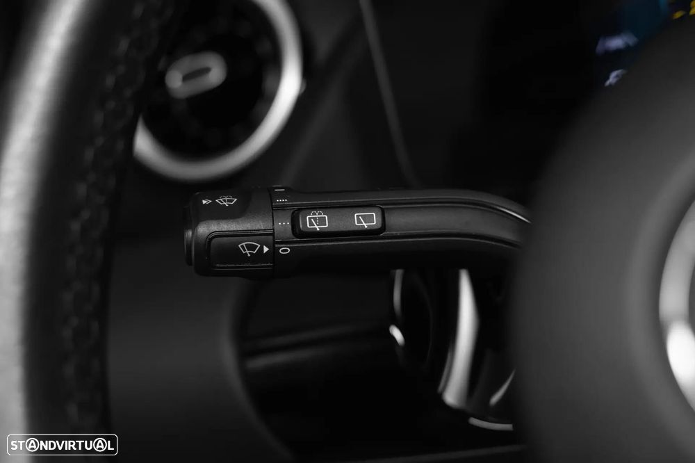Mercedes-Benz B 180 d 8G-DCT Progressive - 35