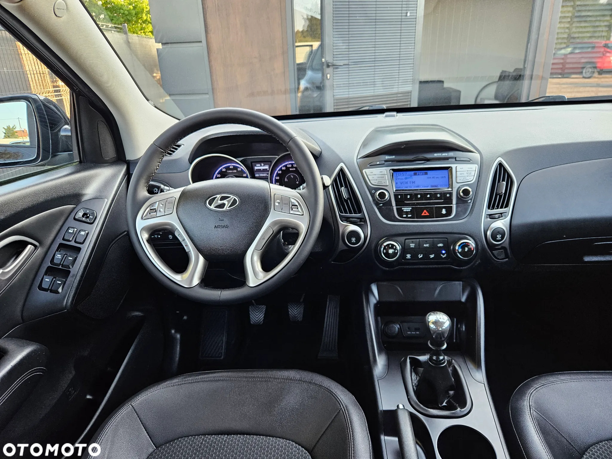 Hyundai ix35 1.6 2WD blue Trend - 21