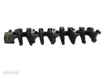 Veio dos martelos com chumaceiras do motor Mitsubishi L200 Pajero Hyundai H1 Galloper 2.5 td 4D56 - 1