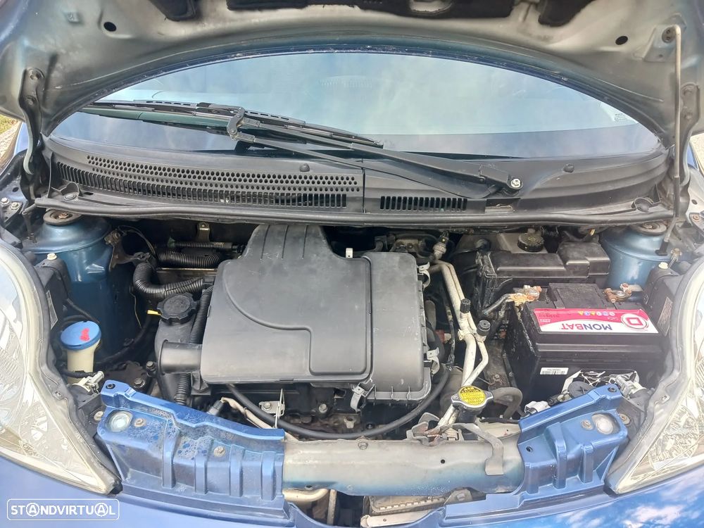Peugeot 107 1.0 Trendy - 32